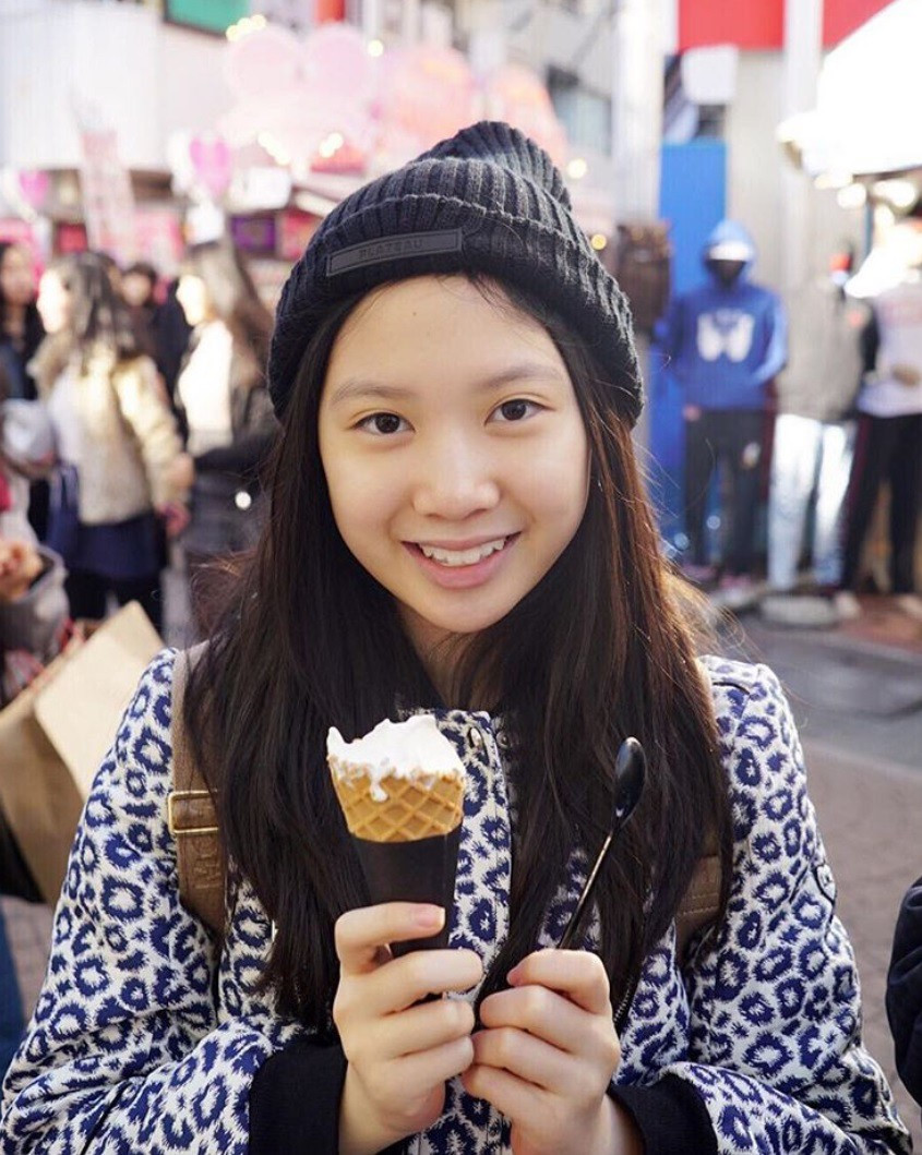 Ái nữ nhà Chân Tử Đan: 14 tuổi được nhiều công ty giải trí săn đón